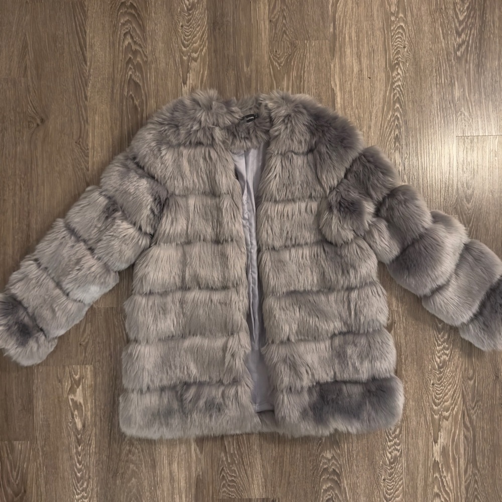 PrettyLittleThing Grey Faux Fur Jacket